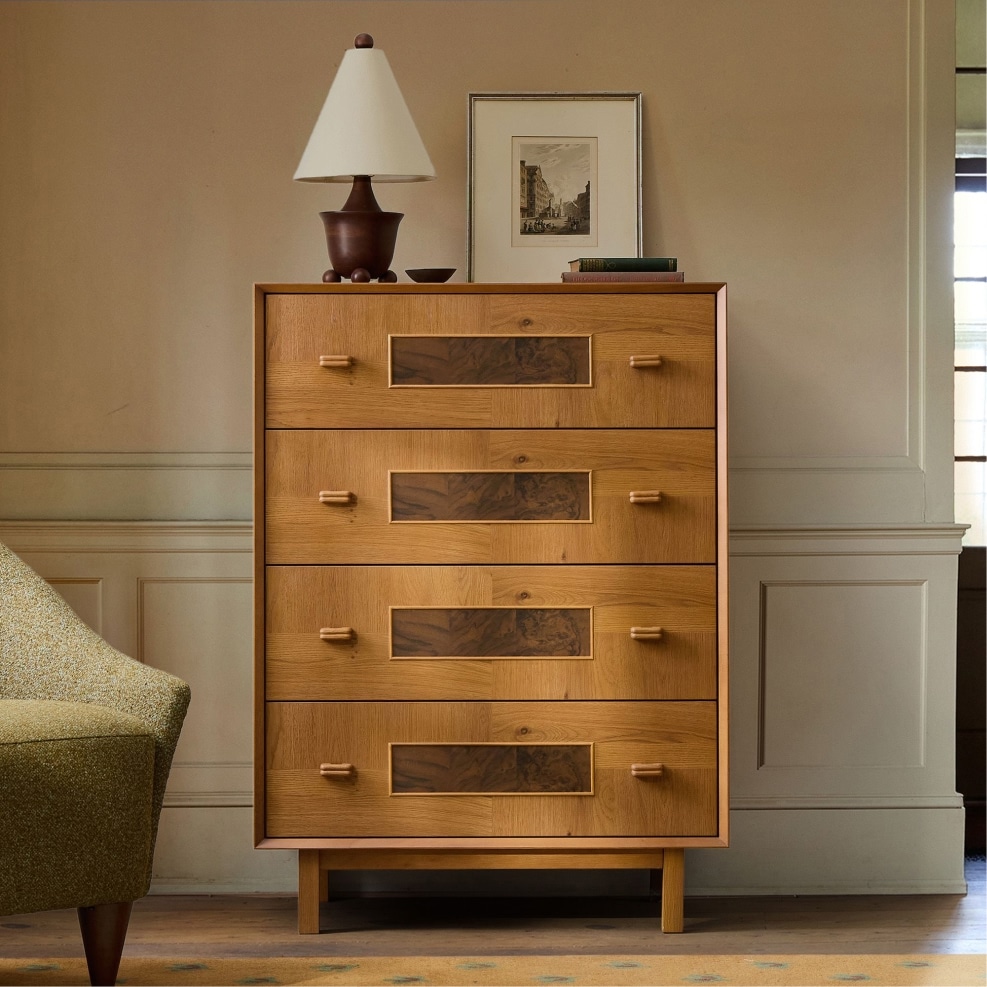 Dressers & Nightstands